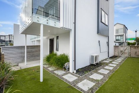 Photo of property in 9 Glenae Lane, Hobsonville, Auckland, 0618