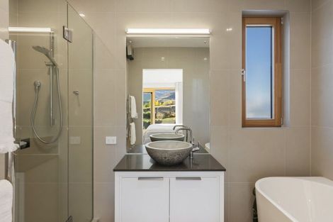 Photo of property in 112 Hall Road, Bannockburn, Cromwell, 9384