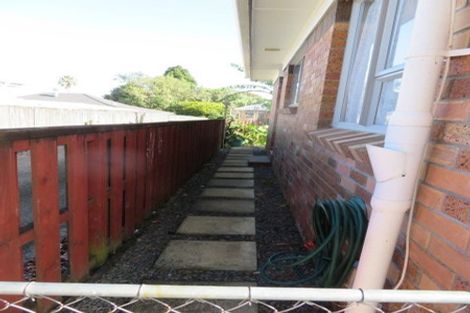 Photo of property in 58 Alma Crescent, Papakura, 2110