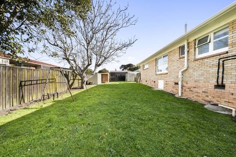Photo of property in 21 Orams Road, Hillpark, Auckland, 2102