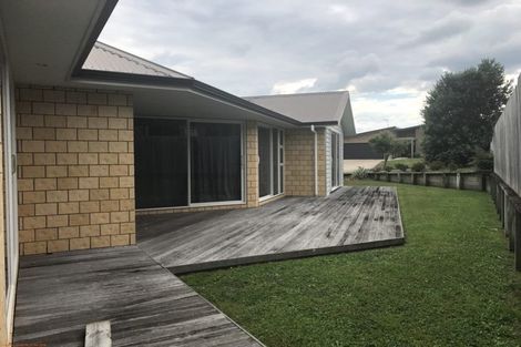 Photo of property in 42 Somerton Drive, Huntington, Hamilton, 3210