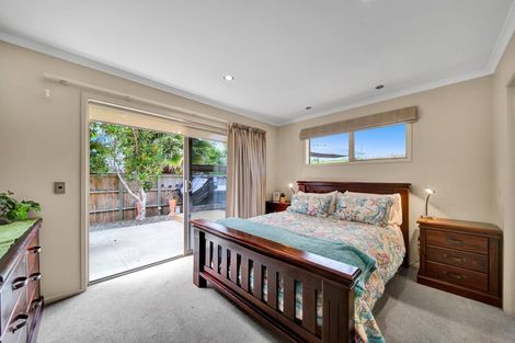 Photo of property in 13b Heta Road, Highlands Park, New Plymouth, 4312