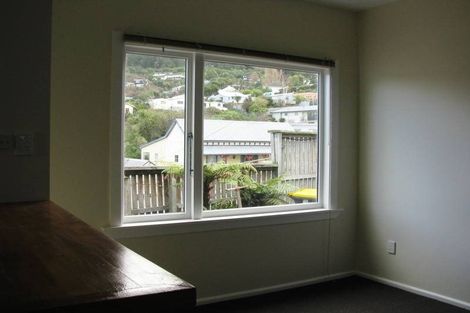 Photo of property in 34 Ripon Street, Lyttelton, 8082