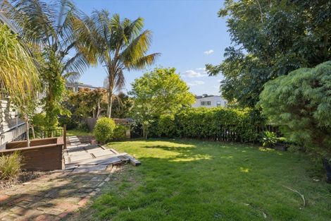 Photo of property in 112 Vale Street, Otumoetai, Tauranga, 3110
