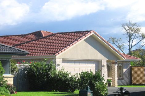 Photo of property in 14 Lantern Court, Henderson, Auckland, 0612