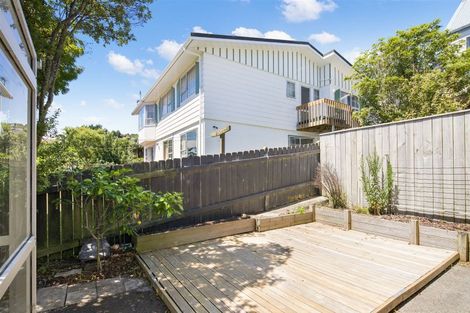 Photo of property in 8a Dominica Crescent, Grenada Village, Wellington, 6037