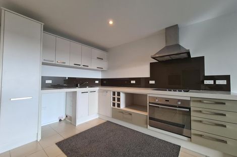 Photo of property in Bella Vista, 1f/84 Gunner Drive, Te Atatu Peninsula, Auckland, 0610
