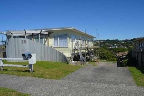Photo of property in 36 Cypress Drive, Maungaraki, Lower Hutt, 5010