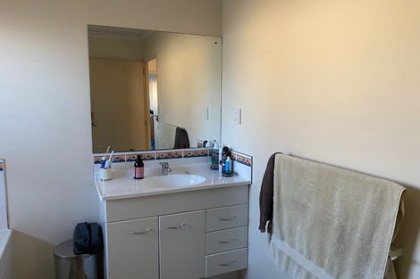 Photo of property in 144 Settlement Road, Papakura, 2110