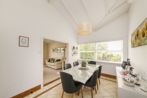 Photo of property in 18 Riverbank Road, Tiakitahuna, Palmerston North, 4477
