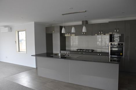 Photo of property in 1 Totarahoe Lane, Whalers Gate, New Plymouth, 4310