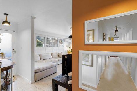 Photo of property in 59 Pasadena Crescent, Totara Park, Upper Hutt, 5018