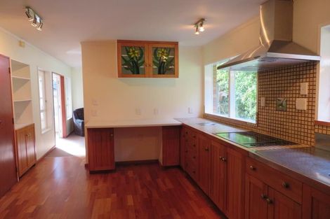 Photo of property in 91 Stratton Street, Normandale, Lower Hutt, 5010