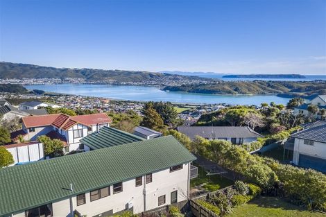 Photo of property in 21 Doncaster Terrace, Ascot Park, Porirua, 5024