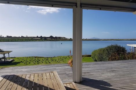 Photo of property in 249 Cove Road, Waipu, 0582