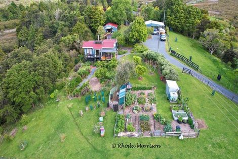 Photo of property in 43 Pahi Road, Paparoa, 0571