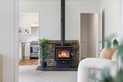 Photo of property in 7 Kelvin Place, Kelvin Heights, Queenstown, 9300