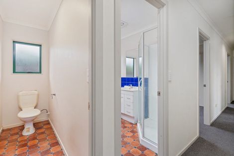 Photo of property in 40 Cholmondeley Crescent, Whitianga, 3510