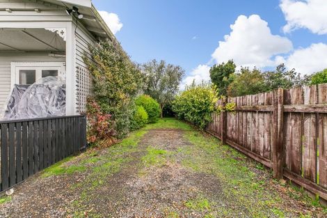 Photo of property in 170 Old Farm Road, Hamilton East, Hamilton, 3216