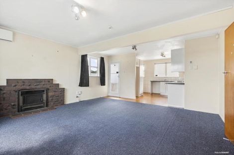 Photo of property in 4 Ranui Avenue, Ranui, Auckland, 0612