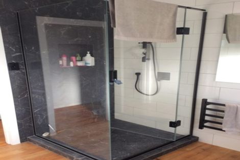 Photo of property in 9 Melton Road, Mount Wellington, Auckland, 1060