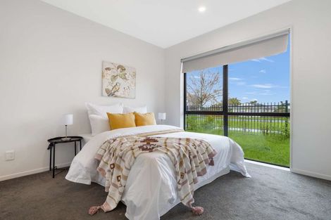 Photo of property in 28 Perkins Street, Papakura, 2110