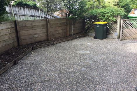 Photo of property in 86 Gosford Drive, Botany Downs, Auckland, 2010