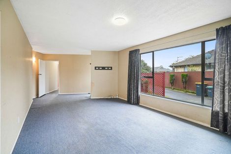 Photo of property in 7 Mckellar Place, Hornby, Christchurch, 8042