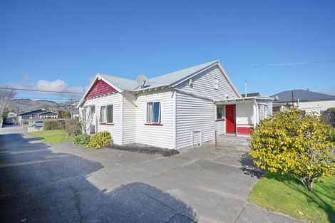 Photo of property in 37 Somerfield Street, Somerfield, Christchurch, 8024