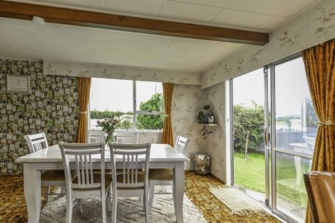 Photo of property in 155 School Road, Clive, 4102