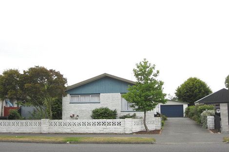 Photo of property in 96 Queenspark Drive, Parklands, Christchurch, 8083