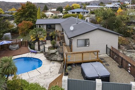 Photo of property in 55 Aronui Road, Bridge Hill, Alexandra, 9320