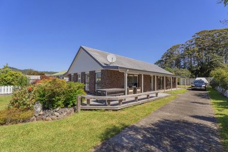 Photo of property in 66 Catherine Crescent, Whitianga, 3510