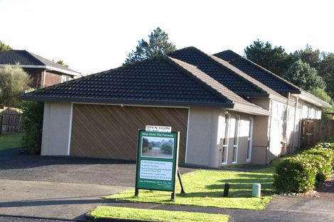 Photo of property in 47 Golfland Drive, Golflands, Auckland, 2013