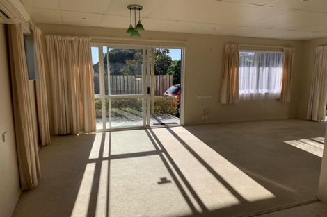 Photo of property in 3 Whimp Avenue, Onerahi, Whangarei, 0110