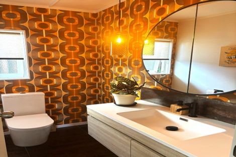 Photo of property in 97 Tiroroa Avenue, Te Atatu South, Auckland, 0610