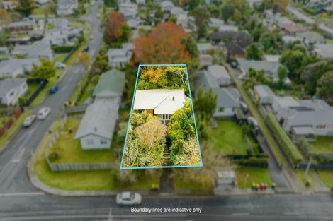 Photo of property in 98 Wharf Road, Te Atatu Peninsula, Auckland, 0610