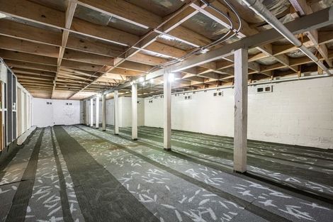 Photo of property in 24 Langana Avenue, Browns Bay, Auckland, 0630