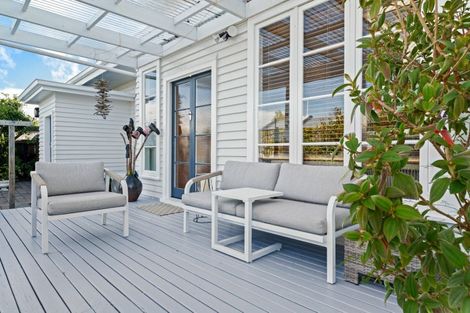 Photo of property in 21 Howick Road, Blenheim, 7201