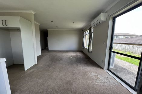 Photo of property in 250 Royal Road, Massey, Auckland, 0614