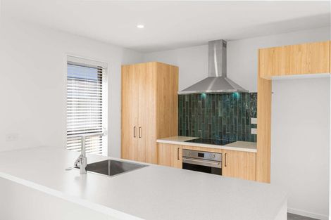 Photo of property in 35 Herridge Street, Woodend, 7691