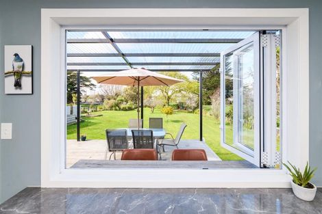 Photo of property in 8 Ngareta Street, Marton, 4710