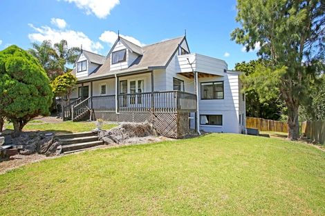 Photo of property in 26 Kingsclere Place, Goodwood Heights, Auckland, 2105