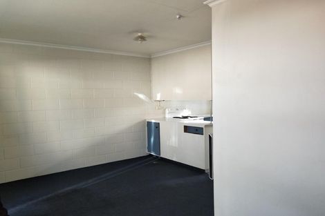 Photo of property in 20 Edgeware Road, Palmerston North, 4410