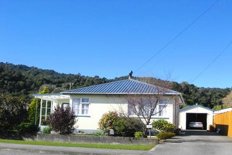Photo of property in 107 Sinnott Road, Greymouth, 7805