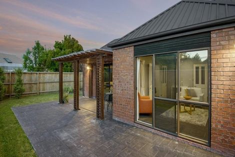 Photo of property in 12 Thoresby Mews, Avonhead, Christchurch, 8042