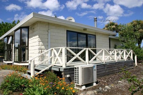 Photo of property in 250 Main Road, Waikouaiti, 9510
