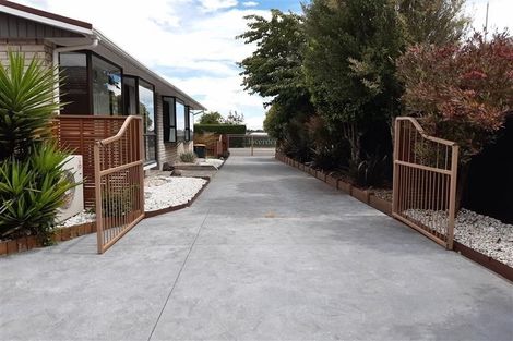 Photo of property in 176 Halswell Junction Road, Halswell, Christchurch, 8025