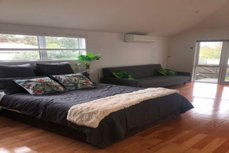 Photo of property in 29 Paragon Avenue, Beach Haven, Auckland, 0626