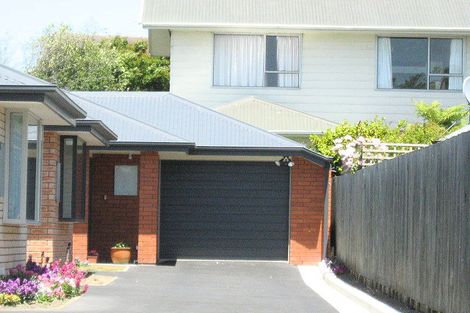 Photo of property in 4/33 Pinehurst Crescent, Russley, Christchurch, 8042